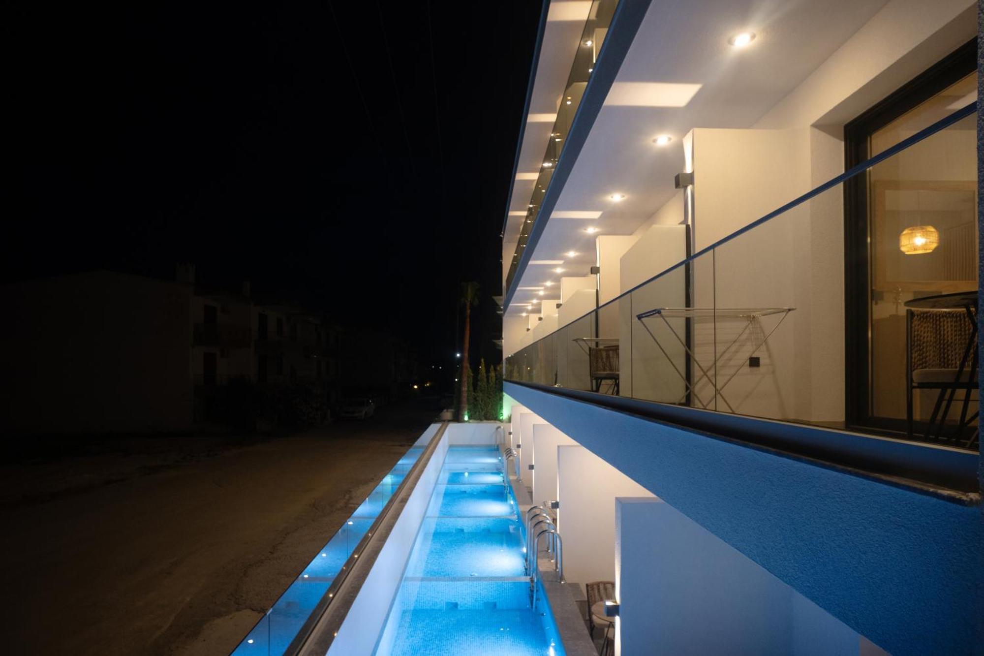 Aparthotel Luminous Luxury Living Kallithea  Exteriér fotografie